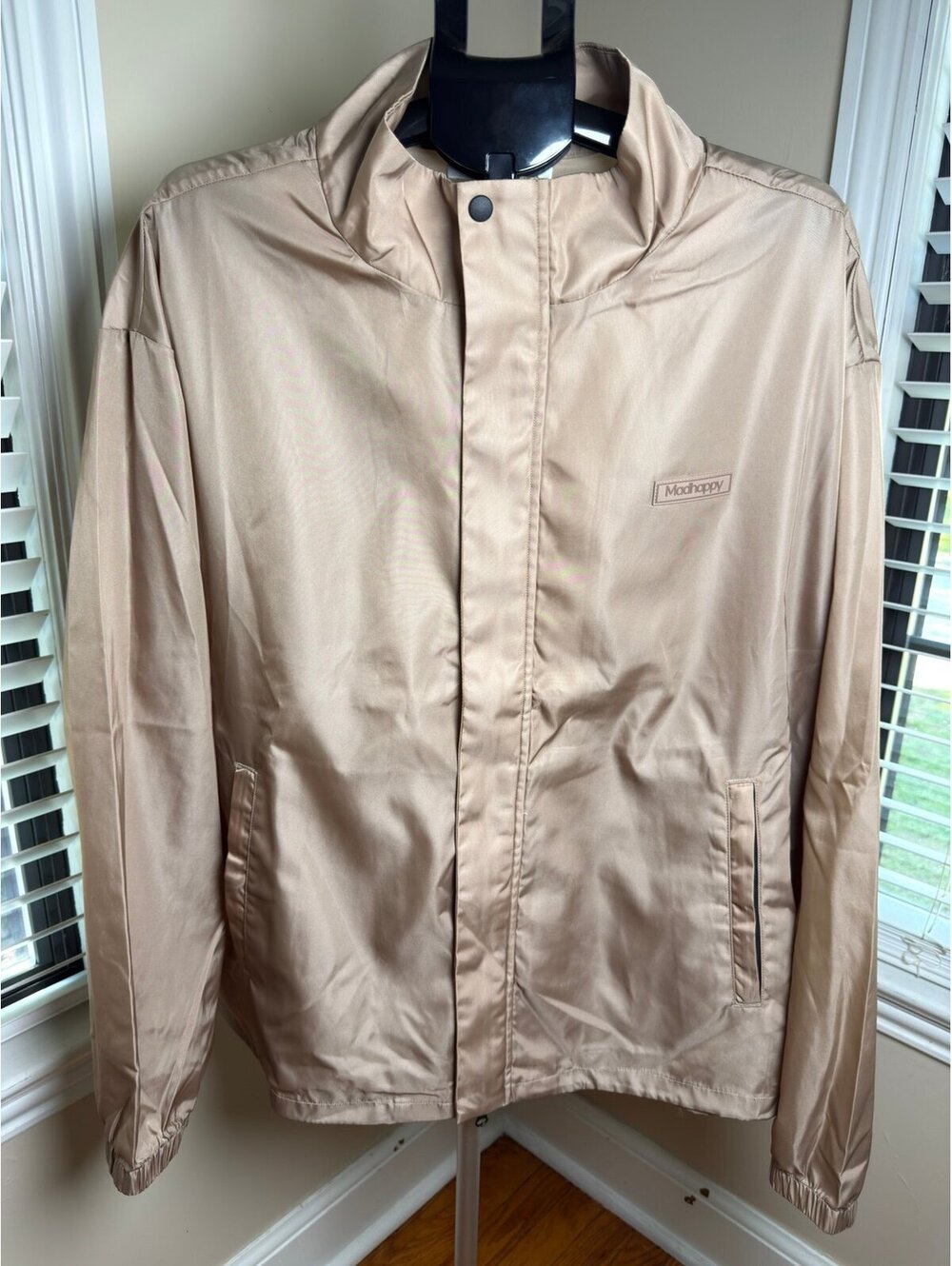 Madhappy Windbreaker Jacket XXL NWT Champagne Beige Lightweight Full Zip